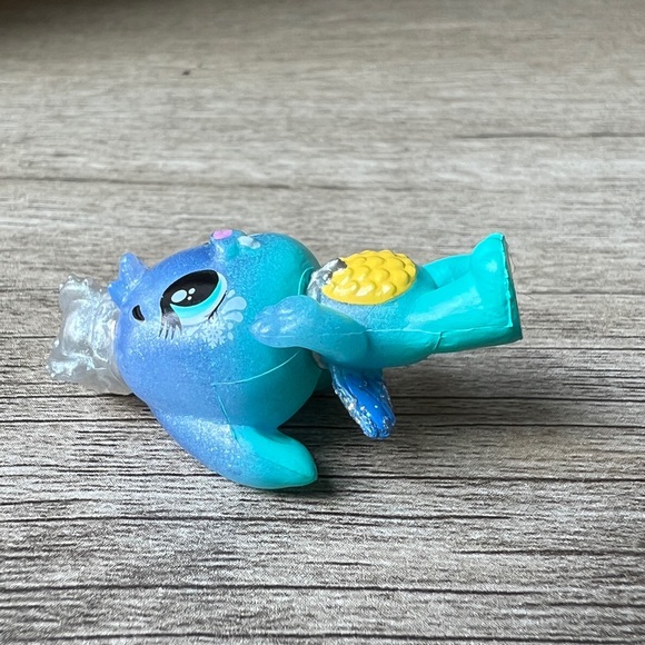 4/$10 Rare Hatchimals ColleGGtibles Royal Bunwee Season 6.5 Snow Ball Crown - Picture 9 of 9